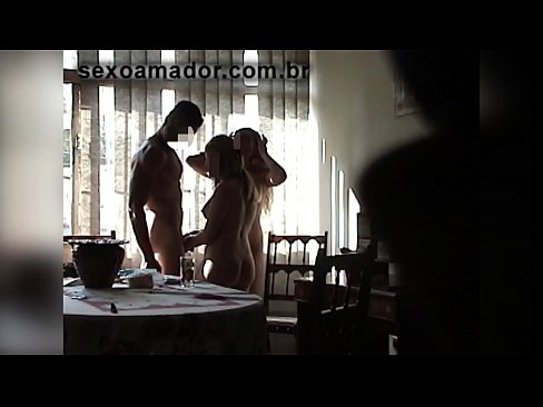 ❤️ جنسی دوست ایک دیو آدمی اور اس کے ساتھ ایک تھریسم کو مدعو کرتے ہیں۔ پر ur.porngifmag-com.ru ❌